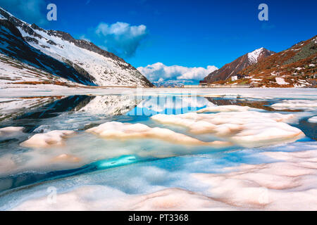 Miller Valley dans le parc de l'Adamello, province de Brescia, Lombardie, Italie, district Banque D'Images