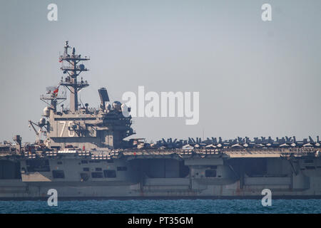 USS Ronald Reagan dans la baie de Moreton Banque D'Images