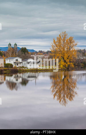 Canada, Québec, Estrie, Magog, automne Banque D'Images