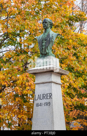 Canada, Québec, Centre-du-Québec Region, Victoriaville, La Maison Sir Wilfrid Laurier, ancien Premier ministre canadien de l'accueil, l'automne Banque D'Images