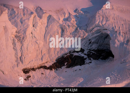 L'humeur du matin à l'Simonyspitze, Hohe Tauern, le Tyrol, en Autriche. Banque D'Images