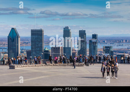 Canada, Québec, Montréal, les toits de la ville de Mount Royal, point de vue, l'automne Banque D'Images