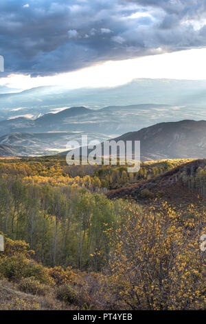 Paysages du Colorado d'automne avec de grandes vues panoramiques Banque D'Images