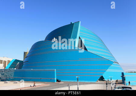 Kazakhstan, Astana, Concert Hall, Central Banque D'Images