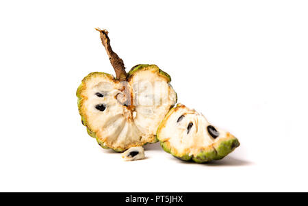 L'anone fruit isolé sur fond blanc Banque D'Images
