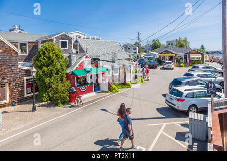 Commerces et restaurants à Perkins Cove à Ogunquit Maine aux États-Unis Banque D'Images