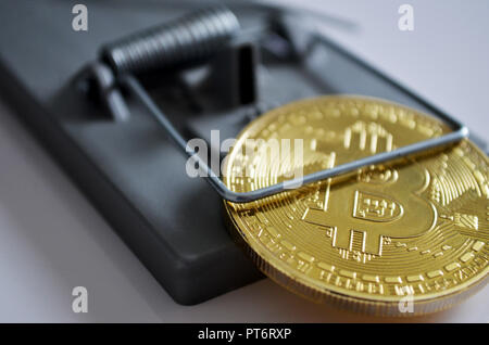 Crypto monnaie Bitcoin dans un piège Banque D'Images