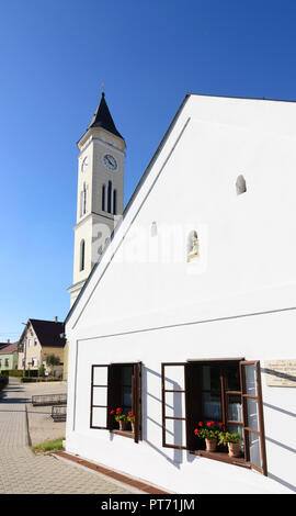 Hegykö : Musée de la dentelle. église de Neusiedler See (Lac de Neusiedl), Győr-Moson-Sopron, Hongrie Banque D'Images