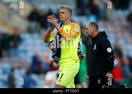 Burnley, Royaume-Uni. 6 octobre 2018. Jonas Lossl de Huddersfield Town après le premier match de championnat entre Burnley et Huddersfield Town à Turf Moor le 6 octobre 2018 à Burnley, en Angleterre. (Photo de Daniel Chesterton/phcimages.com) : PHC Crédit Images/Alamy Live News Banque D'Images