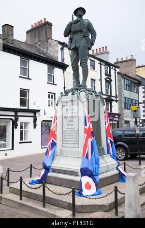 Statue de commémoration dédiée à la tombée de la Grande Guerre Market Place Windermere Cumbria Septembre 2018 Banque D'Images