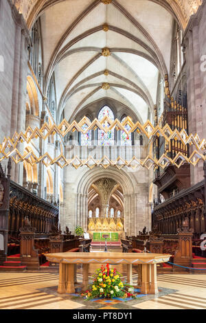 Grand transept et chœur, Cathédrale de Hereford, Herefordshire, Angleterre, Royaume-Uni Banque D'Images