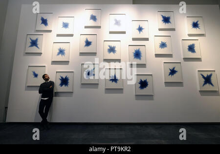 Londres, Royaume-Uni. 8 octobre 2018. Ce travail a été spécialement commandée par le British Museum pour la nouvelle Fondation Albukhary Tribune du monde islamique Crédit : Rachel Megawhat/Alamy Live News Banque D'Images