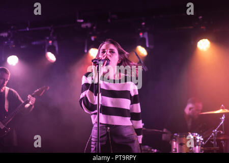 Danemark, copenhague - le 7 octobre 2018. Le chanteur et compositeur anglais Blackery Emma effectue un concert live à bêta dans Copenhague. (Photo crédit : Gonzales Photo - Ewa Godd). Gonzales : Crédit Photo/Alamy Live News Banque D'Images