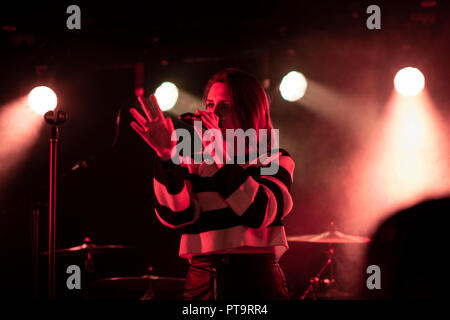 Danemark, copenhague - le 7 octobre 2018. Le chanteur et compositeur anglais Blackery Emma effectue un concert live à bêta dans Copenhague. (Photo crédit : Gonzales Photo - Ewa Godd). Gonzales : Crédit Photo/Alamy Live News Banque D'Images