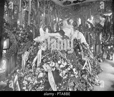 Tombe de Juarez, cimetière de San Fernando, Mexico, Mexique, c1900. Créateur : Inconnu. Banque D'Images