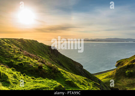 Paysage sur l'île de Skye à Lealt vue cascade Banque D'Images