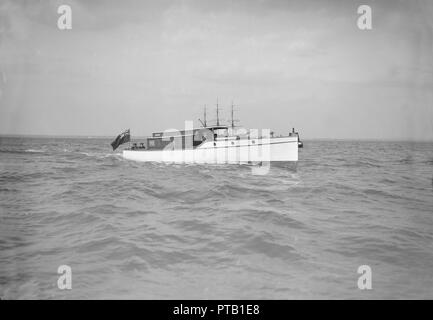 Une cabine de 45 pieds de Wolseley lancement. Créateur : Kirk & Sons de Cowes. Banque D'Images