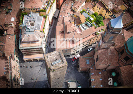 Vue depuis la Torre degli Asinelli à Bologne, Émilie-Romagne, Italie Banque D'Images