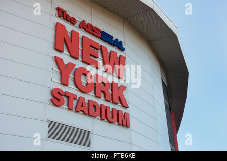 Le stade de New York la maison de Rotherham United Football Club à Rotherham, dans le Yorkshire du Sud Banque D'Images