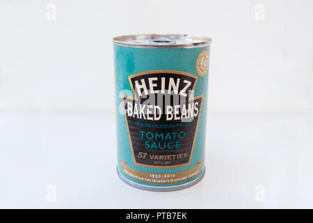 Un vintage peut de Baked Beans Heinz célébrer le Jubilé de diamant de la reine 1952 - 2012 Banque D'Images