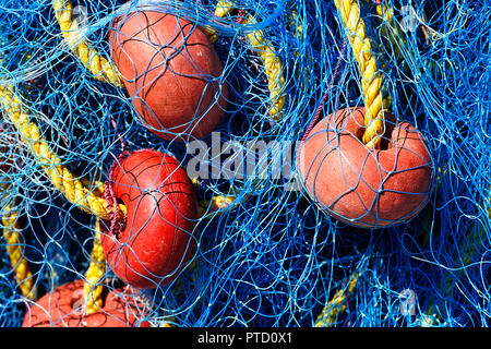 Filet de pêche bleu, détail, vieux port, Elounda, Crète, Grèce Banque D'Images