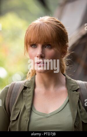 Titre original : JURASSIC WORLD : royaume déchu. Titre en anglais : JURASSIC WORLD : FALLEN ROYAUME. Année : 2018. Directeur : JUAN ANTONIO BAYONA. Stars : Bryce Dallas Howard. Credit : Amblin ent/Apaches ORL/Ent légendaire/Universal Pictures / Album Banque D'Images