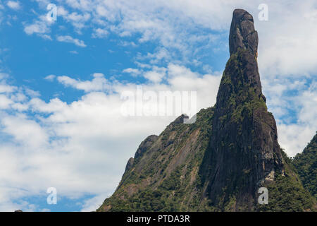 Montagne de Dieu. Les montagnes avec le nom de Dieu. Doigt de Dieu sur la montagne, Teresopolis ville, l'état de Rio de Janeiro, Brésil Amérique du Sud. Banque D'Images