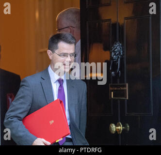 Londres 9 octobre 2018, James Brokenshire MP PC, le logement et les collectivités, Secrétaire quitte réunion du Cabinet au 10 Downing Street, London Credit Ian Davidson/Alamy Live News Banque D'Images