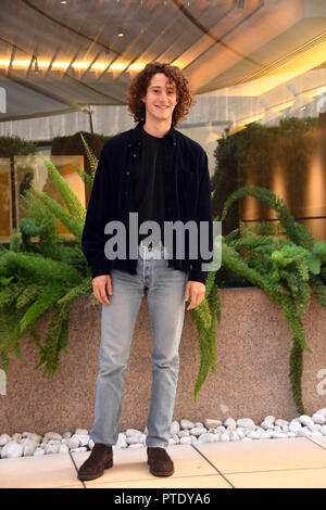 Rome Italie 09 Octobre 2018 - Hôtel le Mèridien Visconti - Film de présentation 2 VENIR NOI photocall Vincenzo Crea dans le rôle de Vince Crédit : Giuseppe Andidero/Alamy Live News Banque D'Images