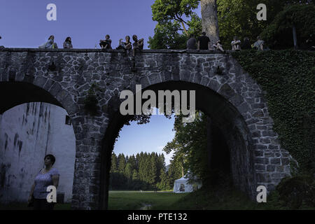 Sneznik, Inner Carniola, la Slovénie. 12Th Mar, 2018. Les visiteurs sont vu écouter de la musique tout en admirant la nature pendant le festival. Credit : SOPA Images/ZUMA/Alamy Fil Live News Banque D'Images