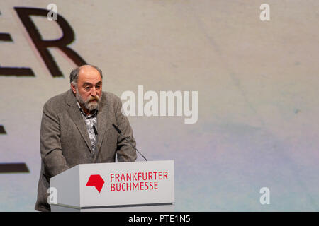 Francfort, Allemagne. 9 octobre, 2018. Aka Morchiladze s'exprimant lors de la cérémonie d'ouverture de la 70e Foire du livre de Francfort Buchmesse Frankfurt 2018 / Crédit : Markus Wissmann/Alamy Live News Banque D'Images