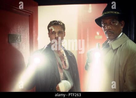 Titre original : sept. Titre en anglais : 7. Année : 1995. Directeur : David Fincher. Stars : MORGAN FREEMAN, BRAD PITT. Credit : New Line Cinema / Album Banque D'Images