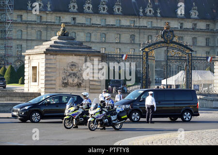 PARIS, FRANCE - 5 octobre 2018 - Paris la célébration des funérailles de Charles Aznavour à invalides lieu patrimonial, participer à l'externe aux citoyennes et fie Banque D'Images