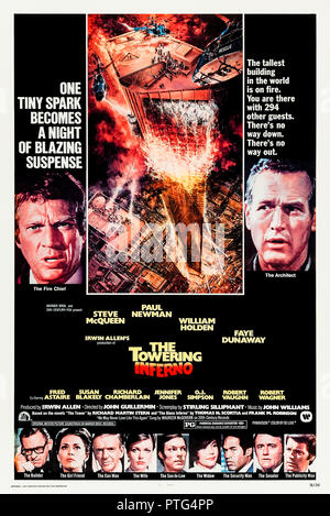 L'Towering Inferno (1974) réalisé par John Guillermin et avec Paul Newman, Steve McQueen, William Holden, O.J. Simpson, et Faye Dunaway. Un all star cast dans une catastrophe film sur le bâtiment le plus haut du monde prendre feu. Banque D'Images