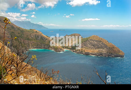 Paysage de la baie de Ieranto à Sorrente, de Punta Campanella, Naples, Italie Banque D'Images