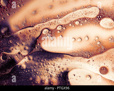 Les liquides non miscibles, abstract background. La science macro. Banque D'Images