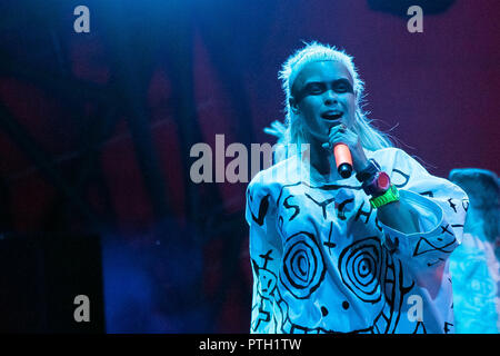 Le Danemark, Roskilde - Juillet 3, 2015. Le duo rap sud-africain Die Antwoord effectue un concert live au stade Orange au Danish music festival Festival de Roskilde 2015. Le duo composé des deux rave-chanteur Ninja et YoLandi Visser (photo) qui effectuent des lyrics en afrikaans, xhosa et l'anglais. (Photo crédit : Gonzales Photo - Kasper Maansson) Banque D'Images
