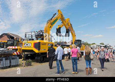 Machines et équipements agricoles se tient au Great Yorkshire Show en été Harrogate North Yorkshire England Royaume-Uni GB Grande-Bretagne Banque D'Images