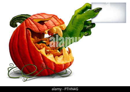 La main de Zombie et jack o lantern pumpkin signer avec une green hand holding a blank sign card comme un symbole effrayant ou halloween creepy que Monster. Banque D'Images
