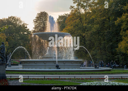 Fontaine de jardin Saxon Park à Varsovie, Pologne Banque D'Images