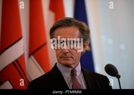 Vienne, Autriche. 10 octobre 2018. Conseil des ministres de la Chancellerie fédérale. La photo montre le porte-parole du gouvernement Peter Launsky-Tieffenthal. Credit: Franz PERC / Alamy Live News Banque D'Images