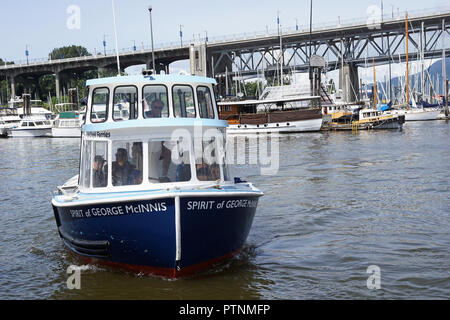 Traversier sur False Creek, Vancouver, Canada Banque D'Images