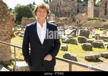 Alberto Angela d'orchestre de la télévision présente au Fori Imperiali le documentaire 'programme' Ulisse. Italie Rome 28/09/2018 : Photo Remo S/Denis Zammit Banque D'Images