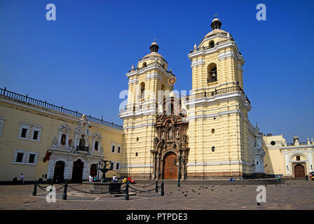 Basilique et couvent de San Francisco dans le centre historique de Lima, UNESCO World Heritage Site, Lima, Pérou, 19 mai 2018 Banque D'Images