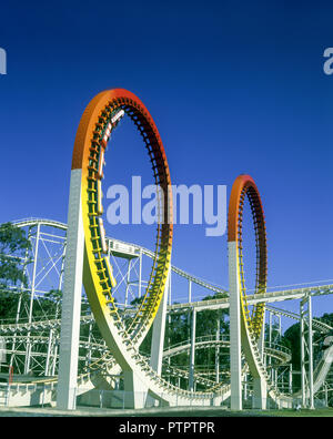 1994 THUNDERBOLT HISTORIQUES MONTAGNES RUSSES DU PARC D'ATTRACTIONS DREAMWORLD QUEENSLAND AUSTRALIE Banque D'Images