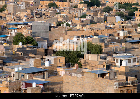 L'image de vue des maisons d'or de Jaisalmer Jaisalmer, ville, Rajasthan, Inde Banque D'Images