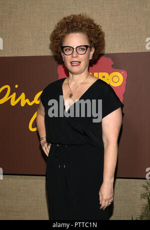 Hollywood, CA. 10 Oct, 2018. Audrey Fisher, au Los Angeles Premiere de HBO's Camping au Paramount Studios à Hollywood, Californie le 10 octobre 2018. Credit : Faye Sadou/media/Alamy Punch Live News Banque D'Images