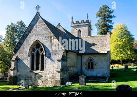 Vue sur l'église de St James, Colesbourne de l'Est Banque D'Images