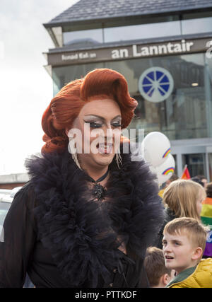 Historique la première Gay Pride Parade, Stornoway, Isle Of Lewis, Western Isles, îles Hébrides, Ecosse, Royaume-Uni Banque D'Images