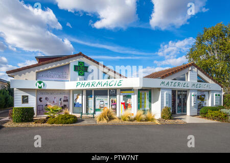 Façade de la pharmacie française / pharmacie. Banque D'Images